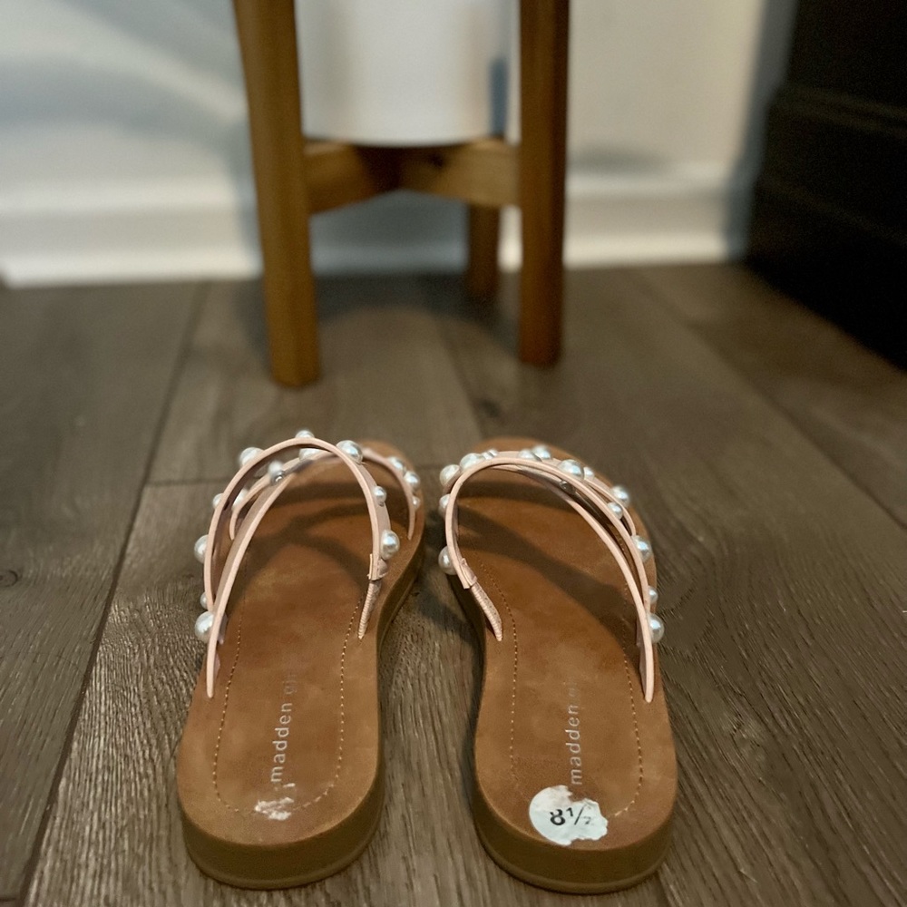 Madden Girl Blush Pink Sandal With Pearls - Picture 4 of 4